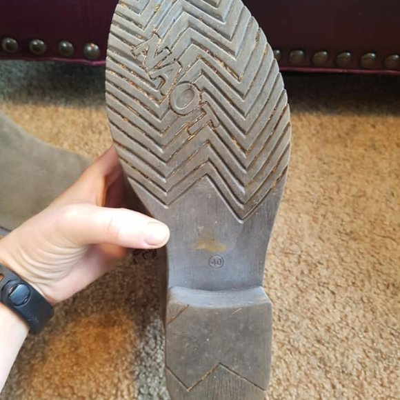 Suede, size 40 Naot, ankle boots - Picture 5 of 5